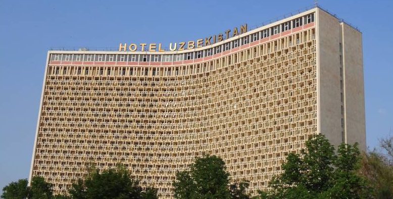 4. Taszkent. Hotel Uzbekistan